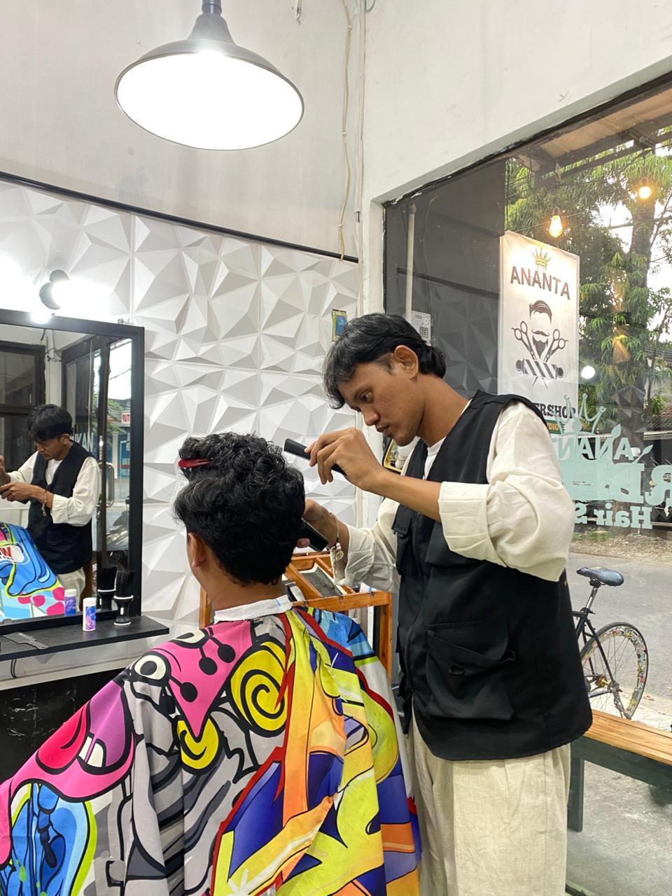 Contoh model rambut pria di Ananta Barbershop